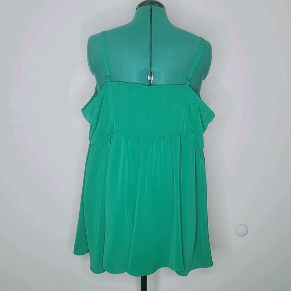 Torrid‎ Size 3 3X Kelly Green Flowy Fairy Babydoll Top Tinkerbell Princess Tiana - Picture 4 of 8